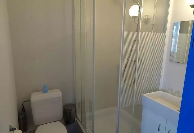 هتل Gite Villa Le Monde   La Roche En Ardenne