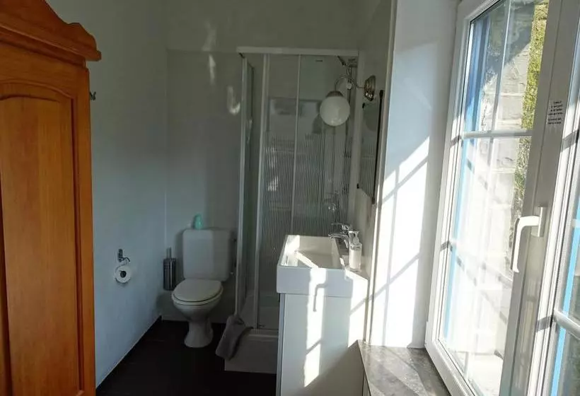 هتل Gite Villa Le Monde   La Roche En Ardenne