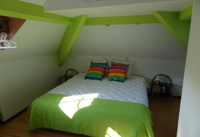 هتل Gite Villa Le Monde   La Roche En Ardenne