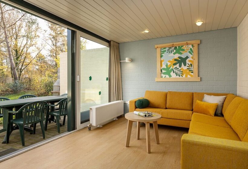 هتل Center Parcs Erperheide