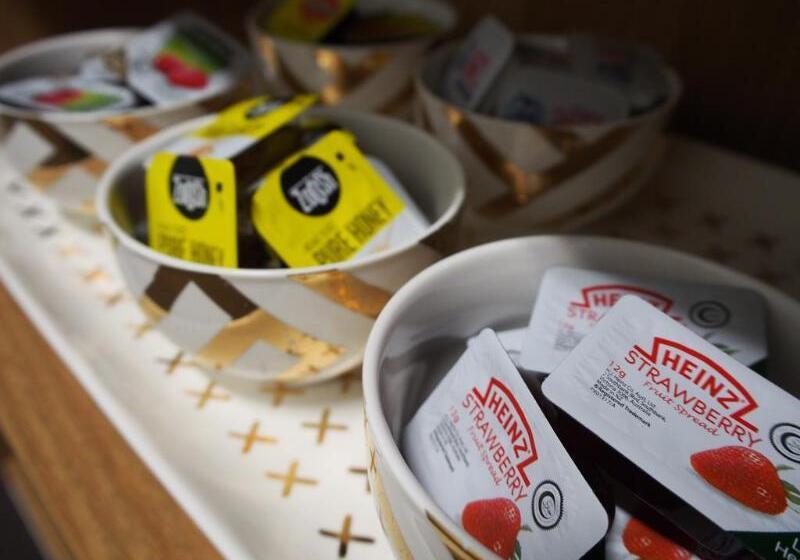 בית מלון כפרי City Quarters On Brewer