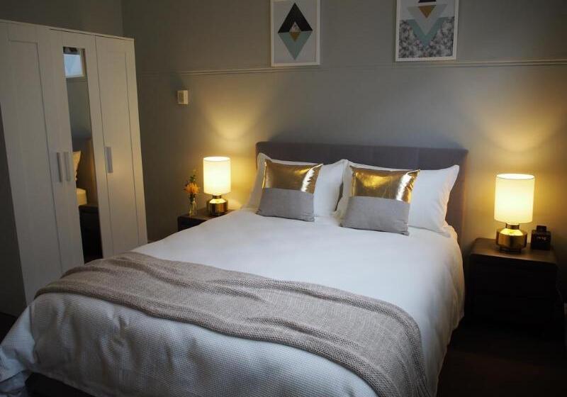 בית מלון כפרי City Quarters On Brewer