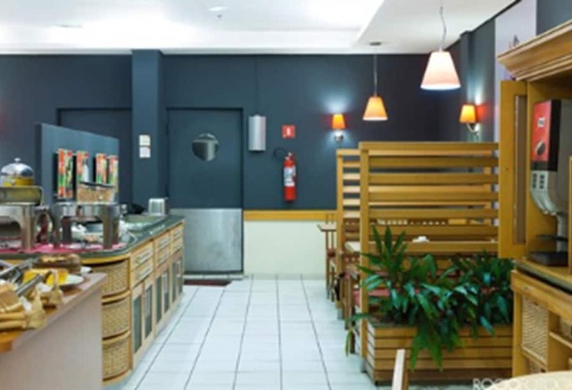 ホテル Ibis Uberlandia