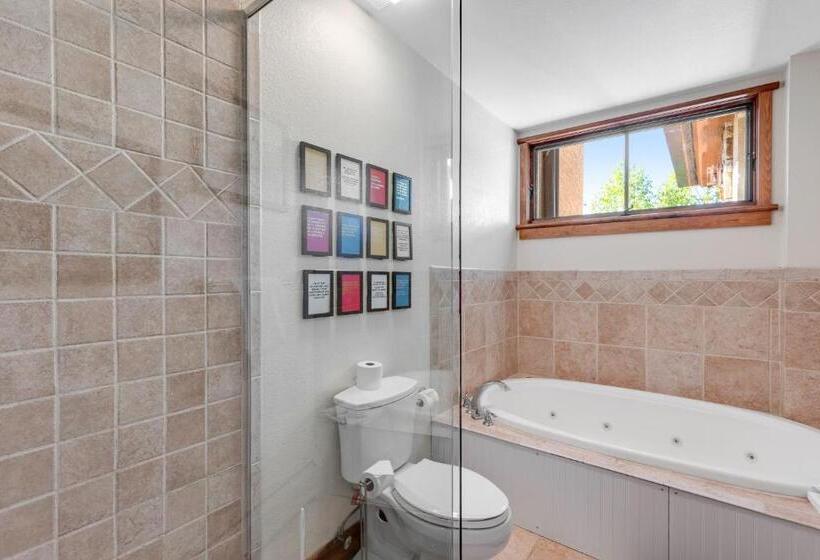 هتل Palmyra 4a Panoramic Peaks Lodge