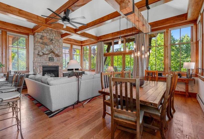 هتل Palmyra 4a Panoramic Peaks Lodge