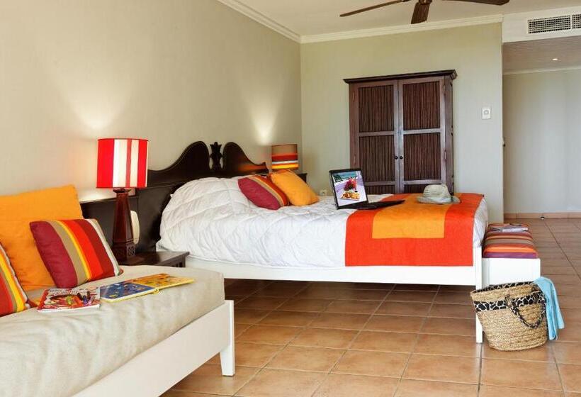 هتل Residence Pierre & Vacances Premium Les Tamarins