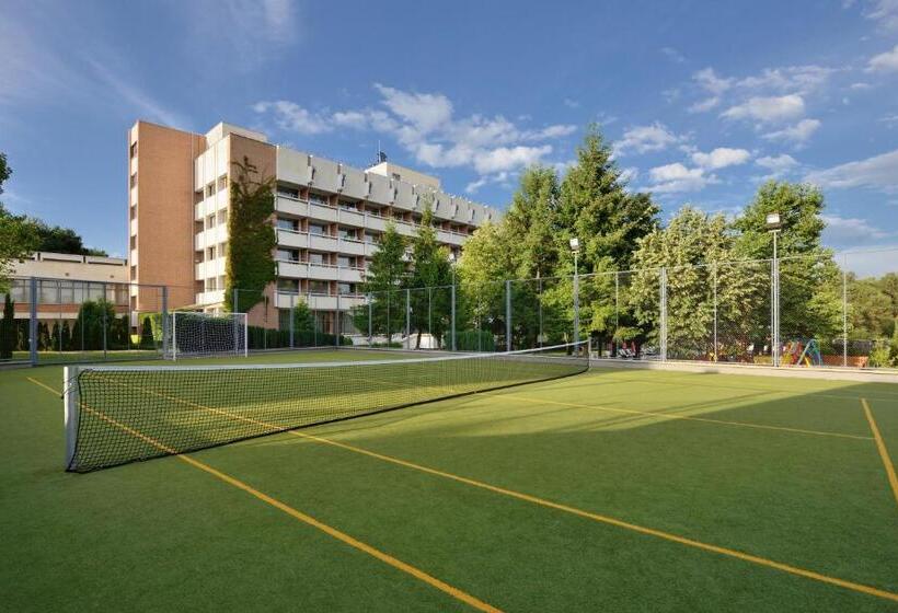 בית מלון כפרי Sana Spa