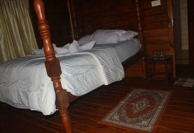 ホテル Sami Beach Huts