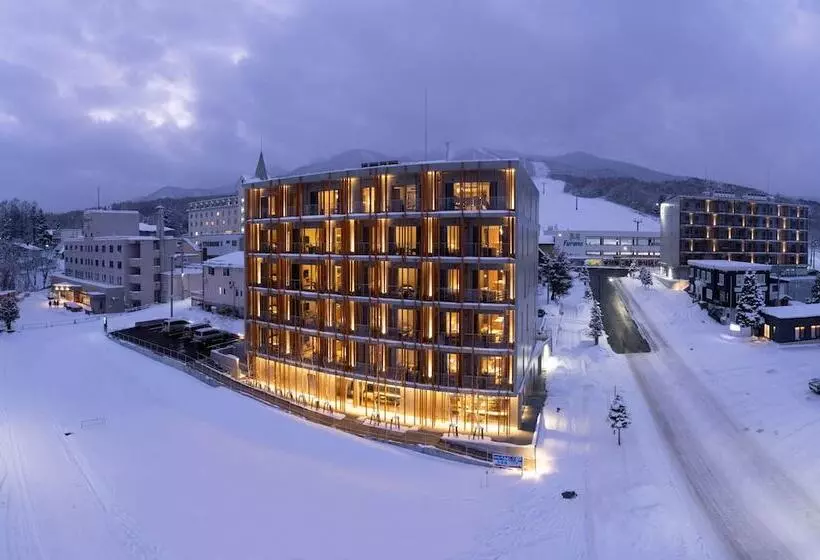 ホテル Fenix West