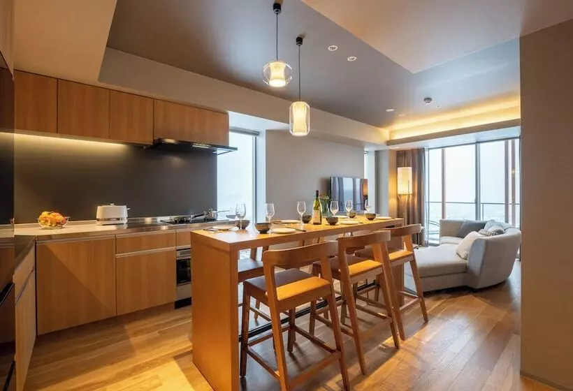 ホテル Fenix West