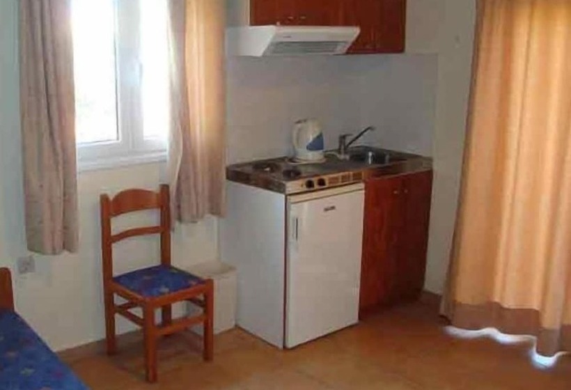 Alexander Apartments