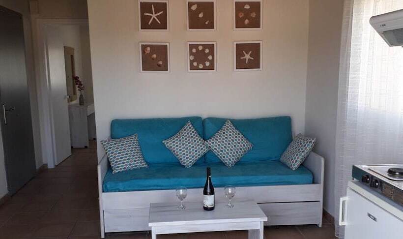 Alexander Apartments