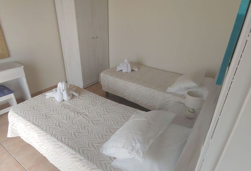 Alexander Apartments