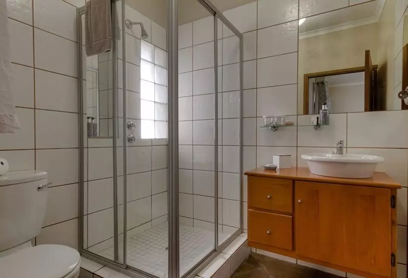 Buya Futhi Bed & Breakfast