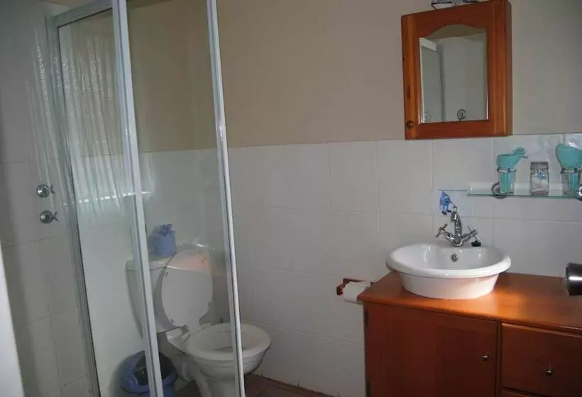 Buya Futhi Bed & Breakfast