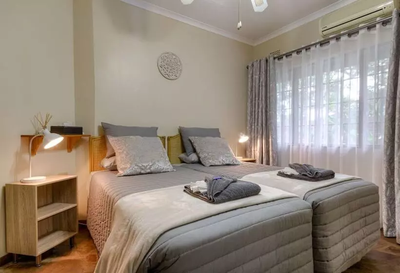 Buya Futhi Bed & Breakfast