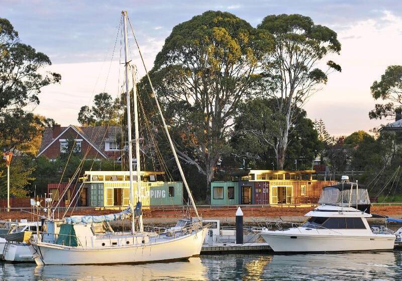 Coastal Pods Wynyard