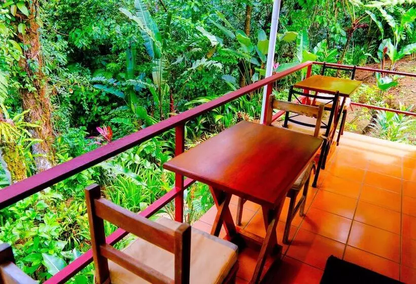 Hotelli Agua Inn