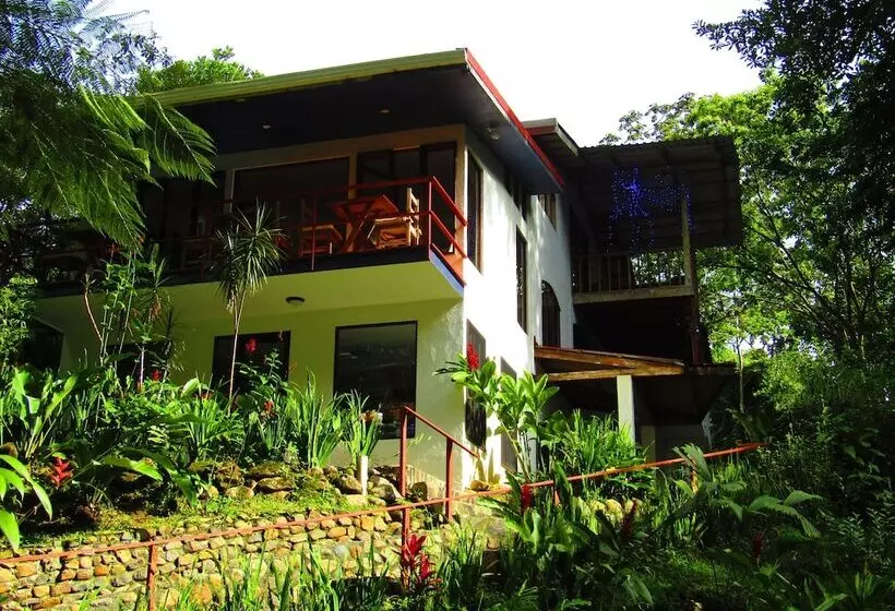 Hotelli Agua Inn