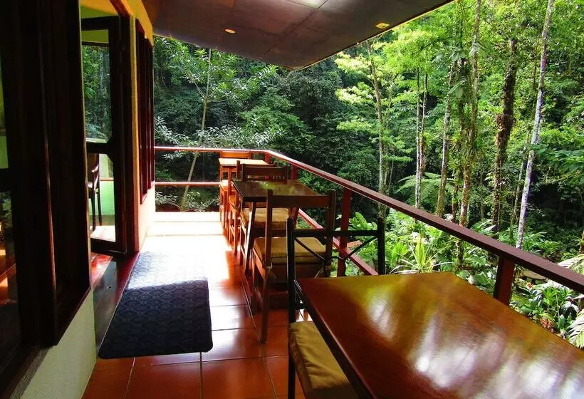 Hotelli Agua Inn