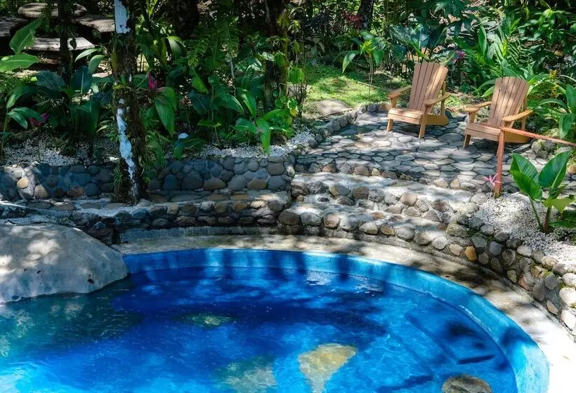 Hotelli Agua Inn