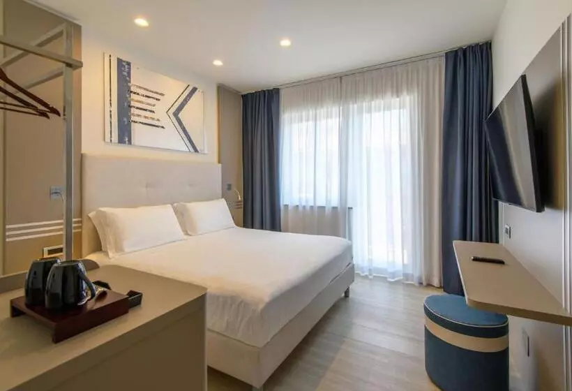 ホテル & Apartments Sasso