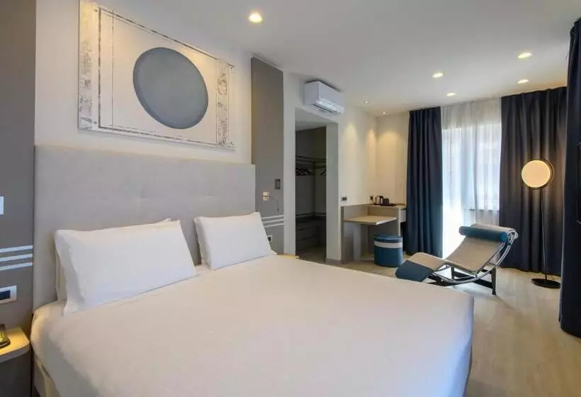 ホテル & Apartments Sasso
