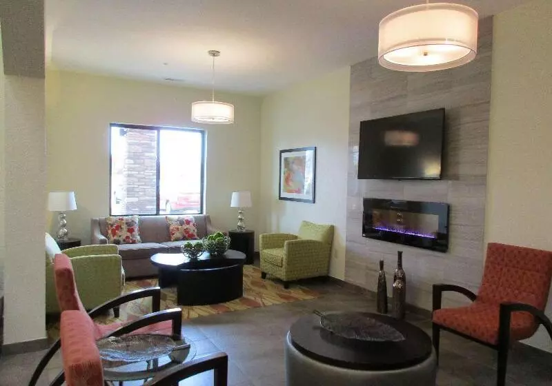 ホテル Best Western Plus Fairview Inn & Suites