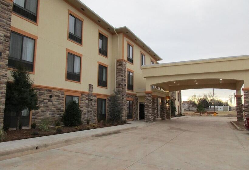 호텔 Best Western Plus Fairview Inn & Suites