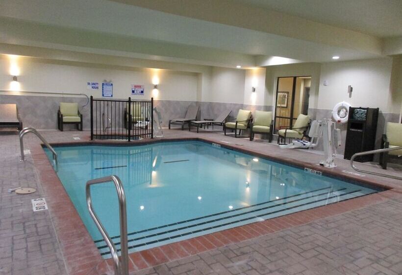 호텔 Best Western Plus Fairview Inn & Suites