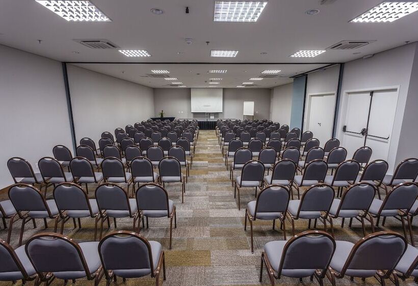 Otel Blue Tree Towers Valinhos