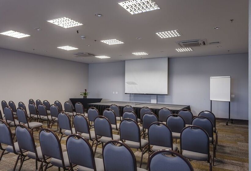 Otel Blue Tree Towers Valinhos