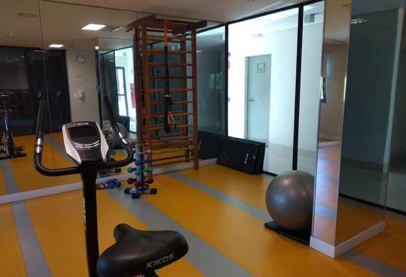 Otel Blue Tree Towers Valinhos