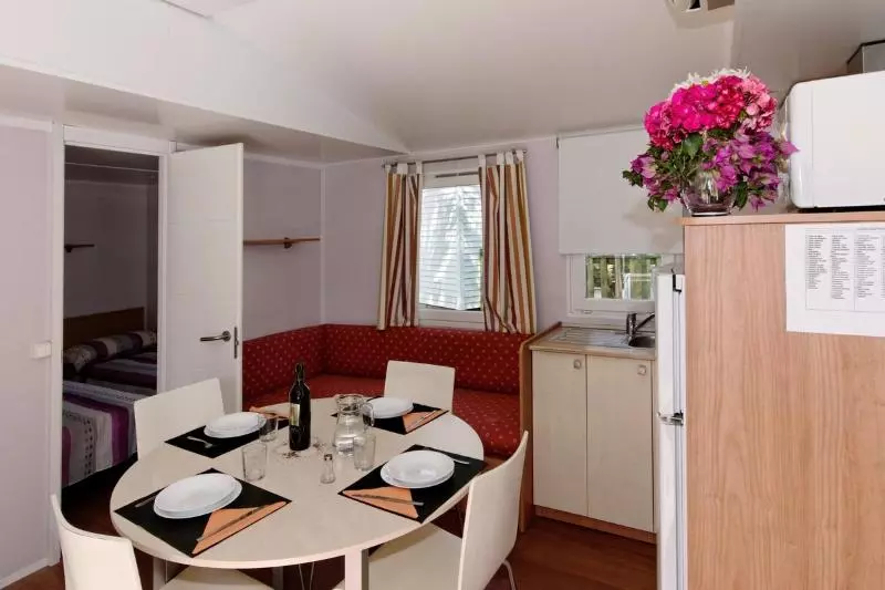 ホテル Camping & Resort La Torre Del Sol