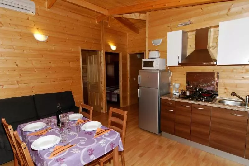ホテル Camping & Resort La Torre Del Sol