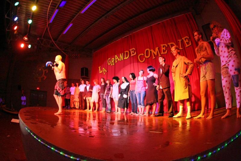 هتل Camping & Resort La Torre Del Sol