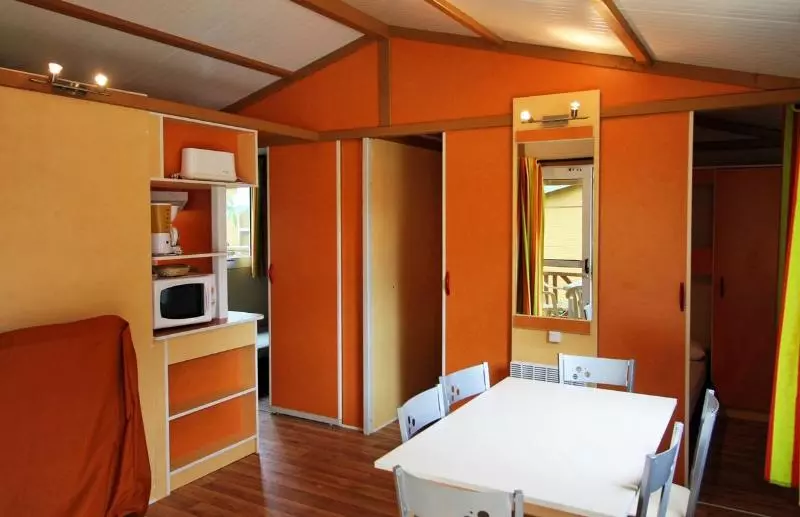 ホテル Camping & Resort La Torre Del Sol