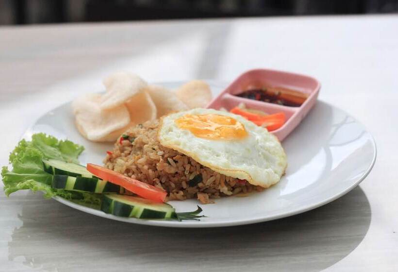 ホテル Collection O Grand Pondok Puri Ayu