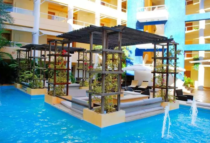 هتل Hesperia Edén Club