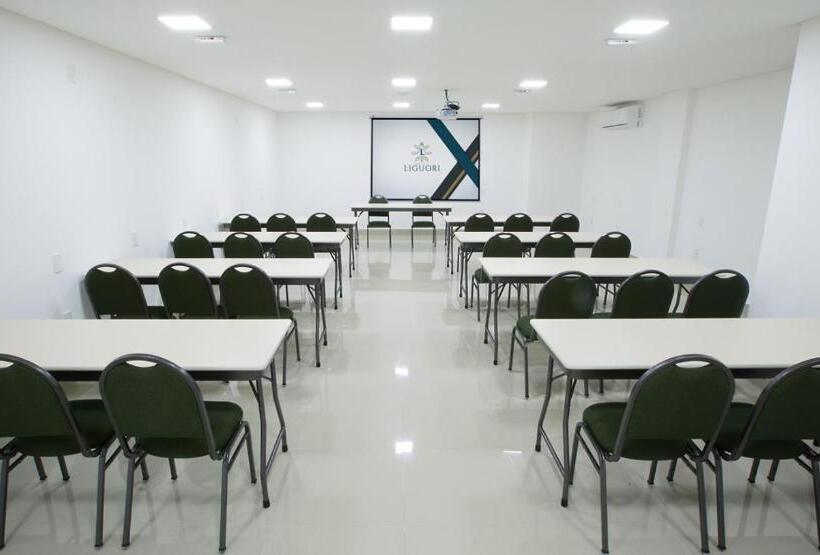 בית מלון כפרי Liguori