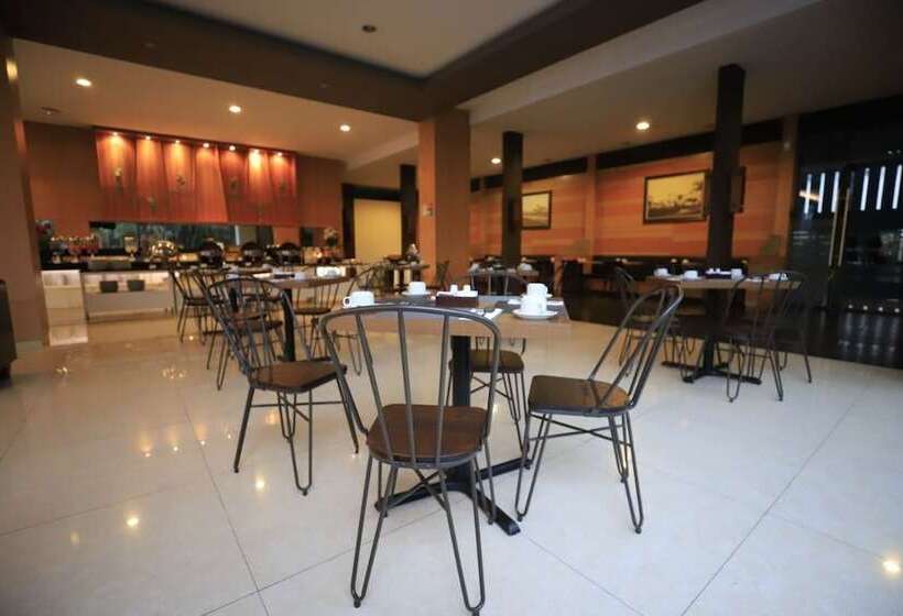 Otel Oasis Siliwangi Sport