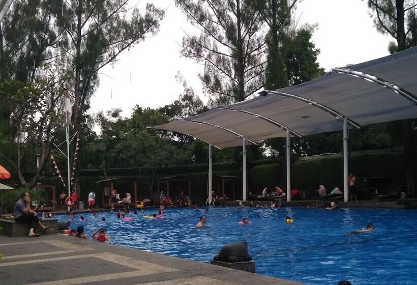 Otel Oasis Siliwangi Sport