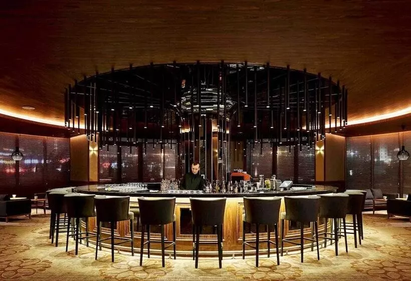 Pullman Istanbul Hotel & Convention Center