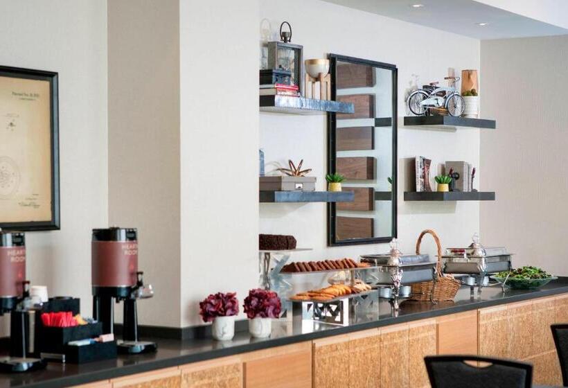 هتل Residence Inn By Marriott Boston Watertown