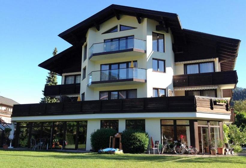 בית מלון כפרי Sport Girbl