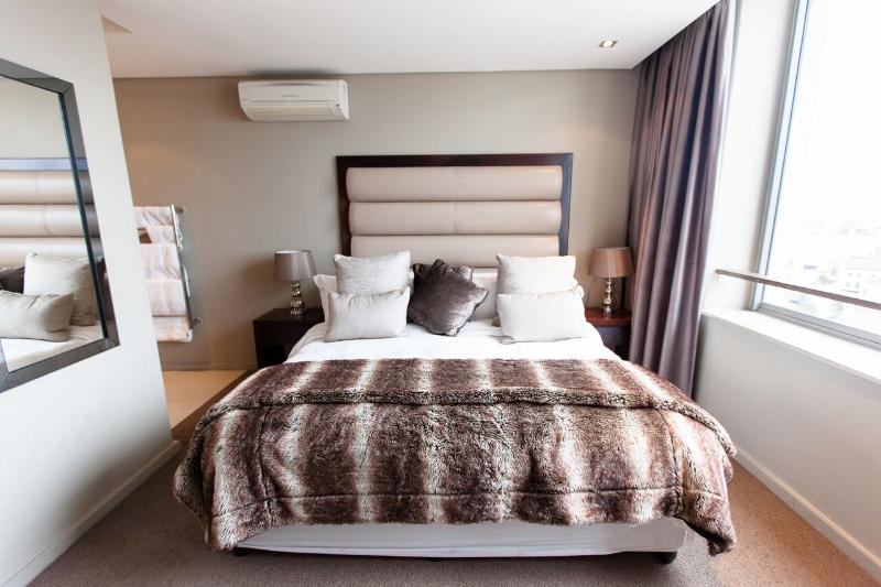 בית מלון כפרי The Residences At Crystal Towers