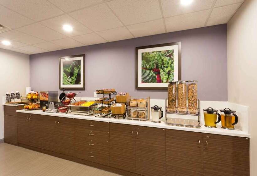 Microtel Inn And Suites By Wyndham Kitimat