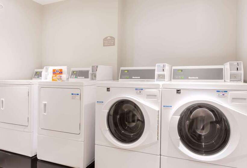 Microtel Inn And Suites By Wyndham Kitimat