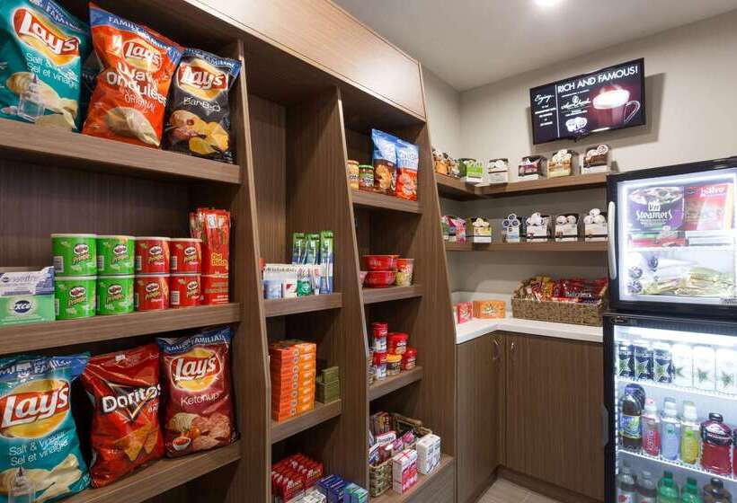 Microtel Inn And Suites By Wyndham Kitimat