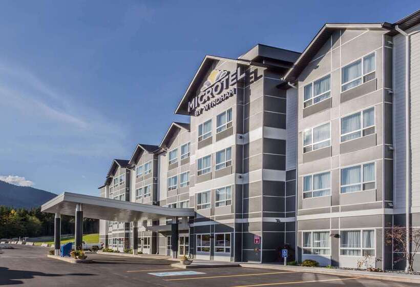Microtel Inn And Suites By Wyndham Kitimat